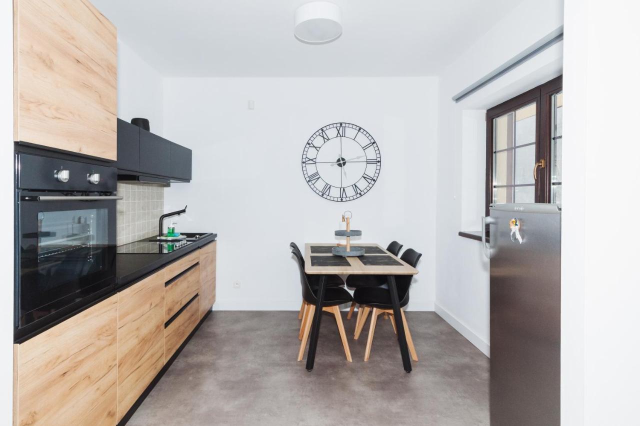 Vila Helena - Apartman Helena 16 Ruzomberok Exteriör bild