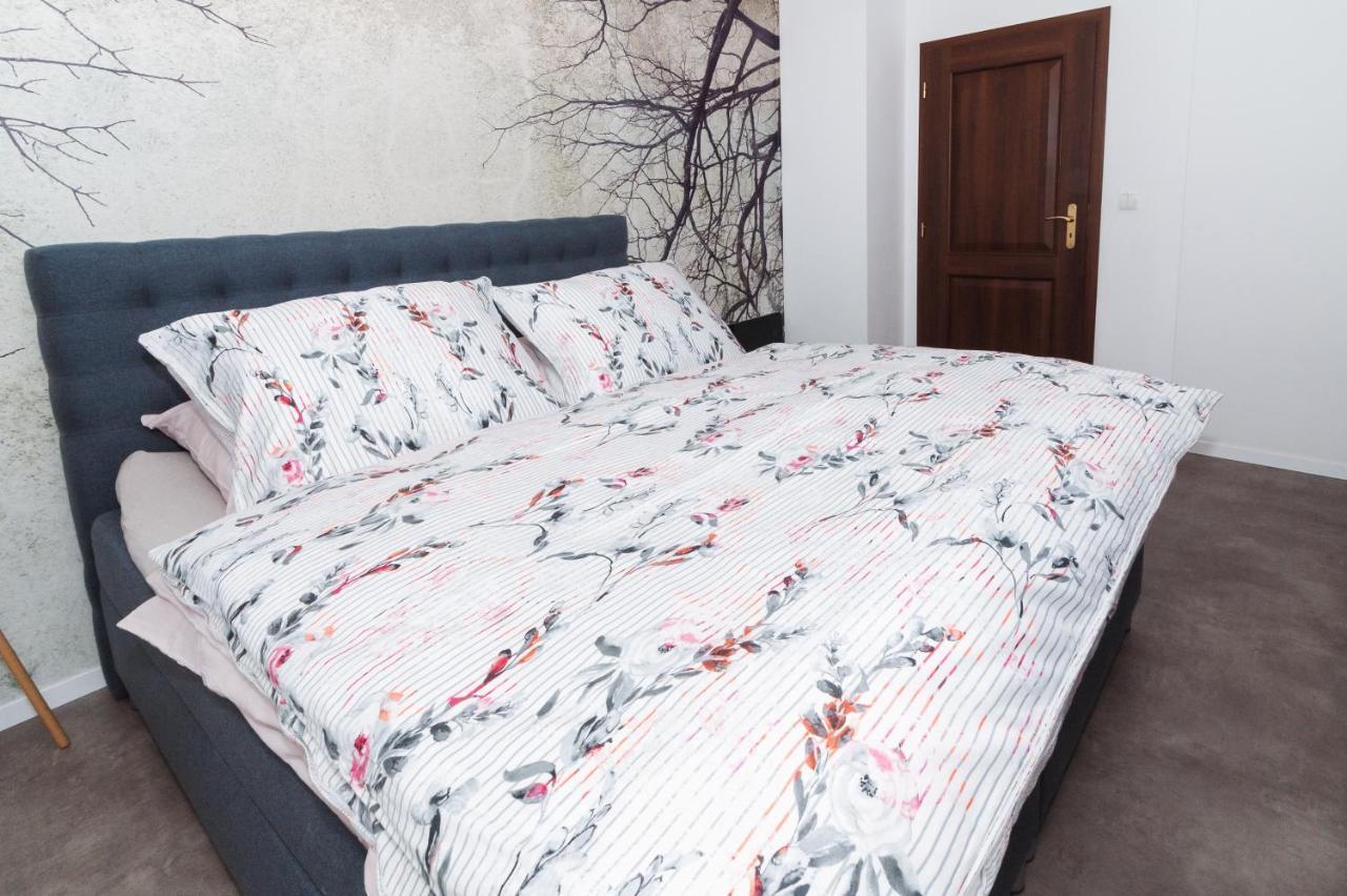 Vila Helena - Apartman Helena 16 Ruzomberok Exteriör bild